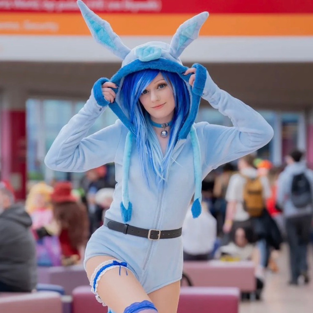 Blue Scene Wig – Long Layered Cut with Side Bangs, Emo Alternative Hairstyle